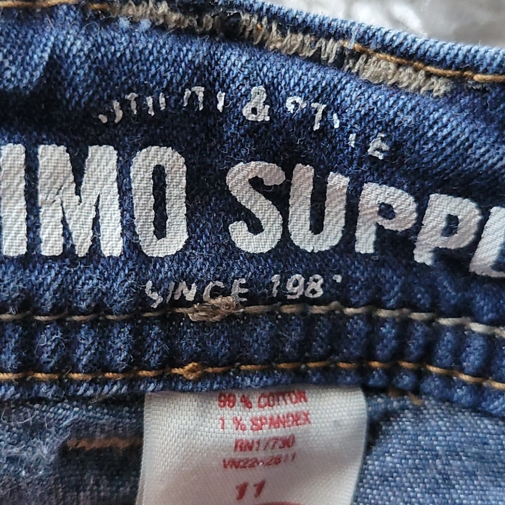 Jeans - Picture 2 of 3